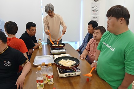 2025년5월 27일 한끼식사하기